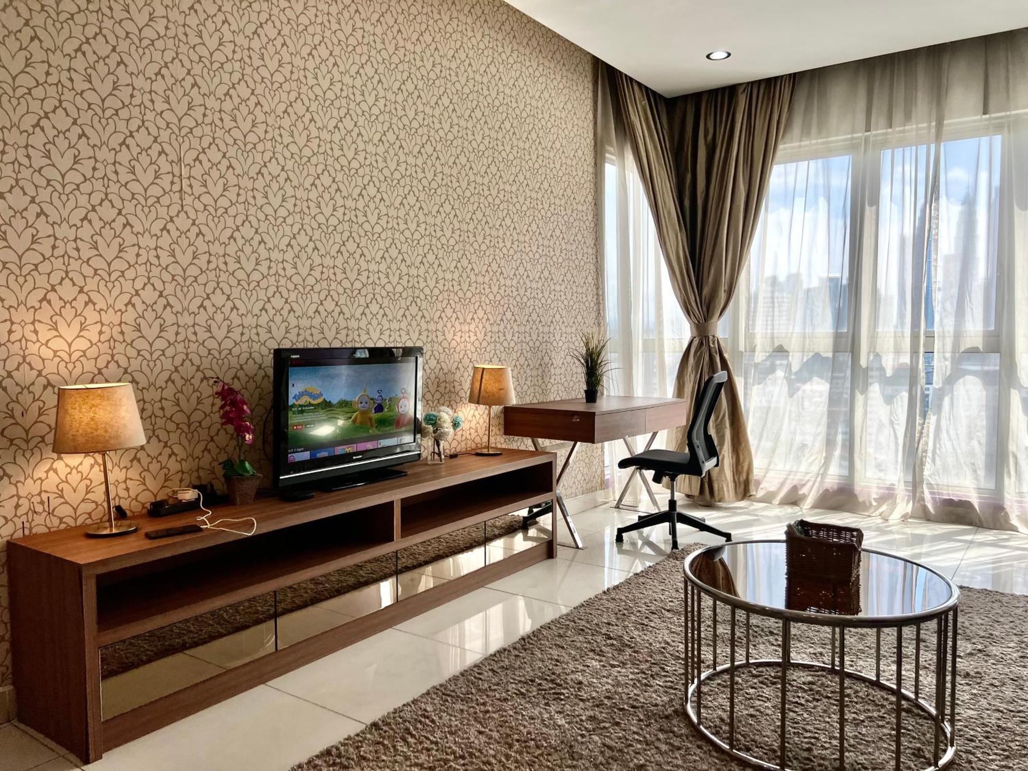 Regalia Suites 424 Kuala Lumpur Exterior photo