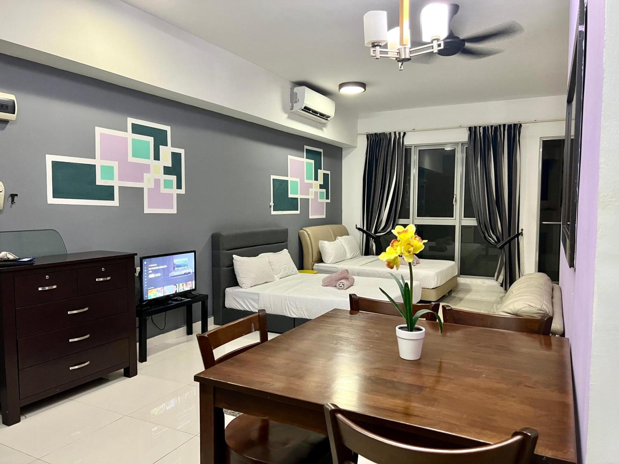 Regalia Suites 424 Kuala Lumpur Exterior photo