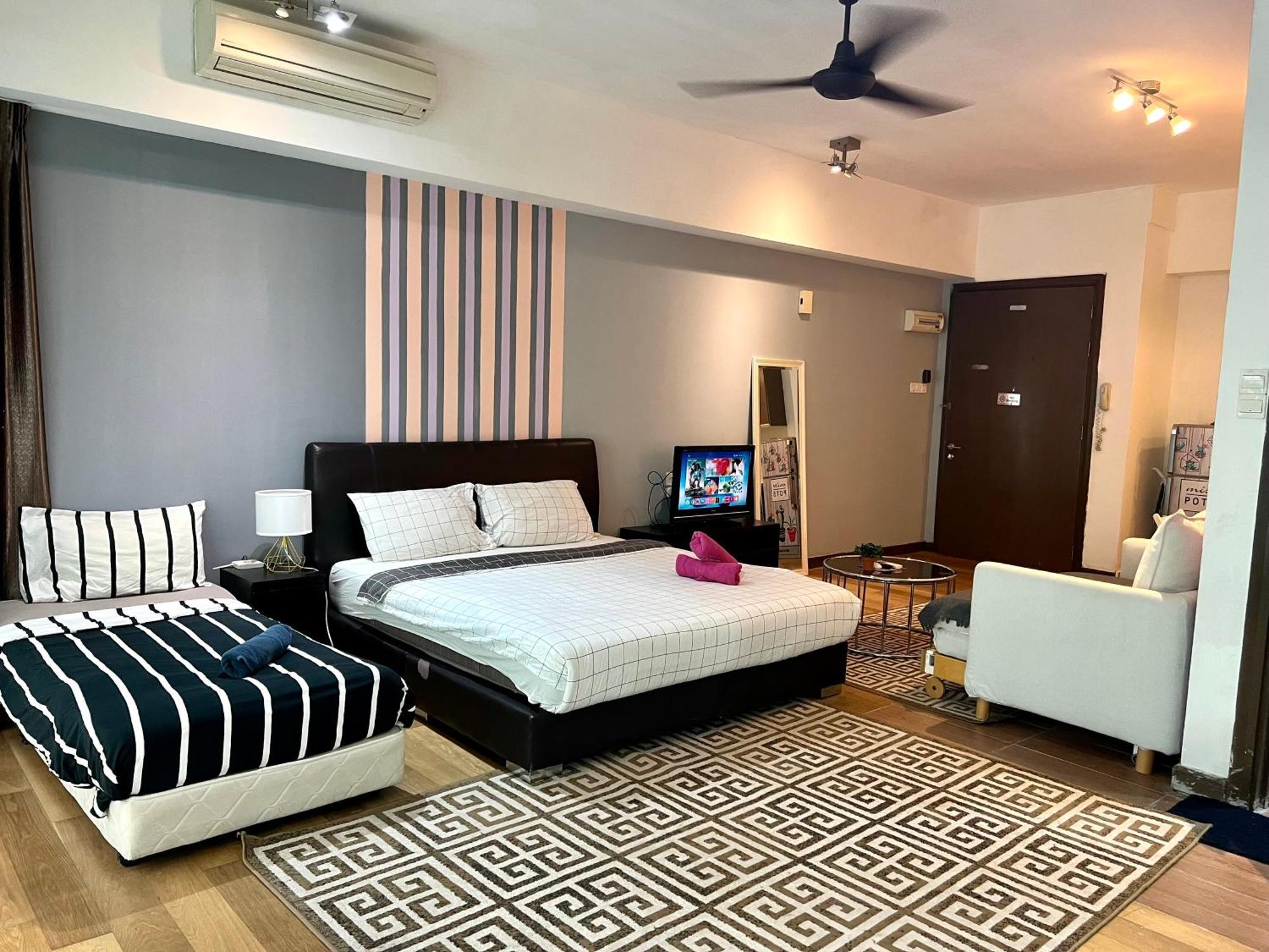 Regalia Suites 424 Kuala Lumpur Exterior photo