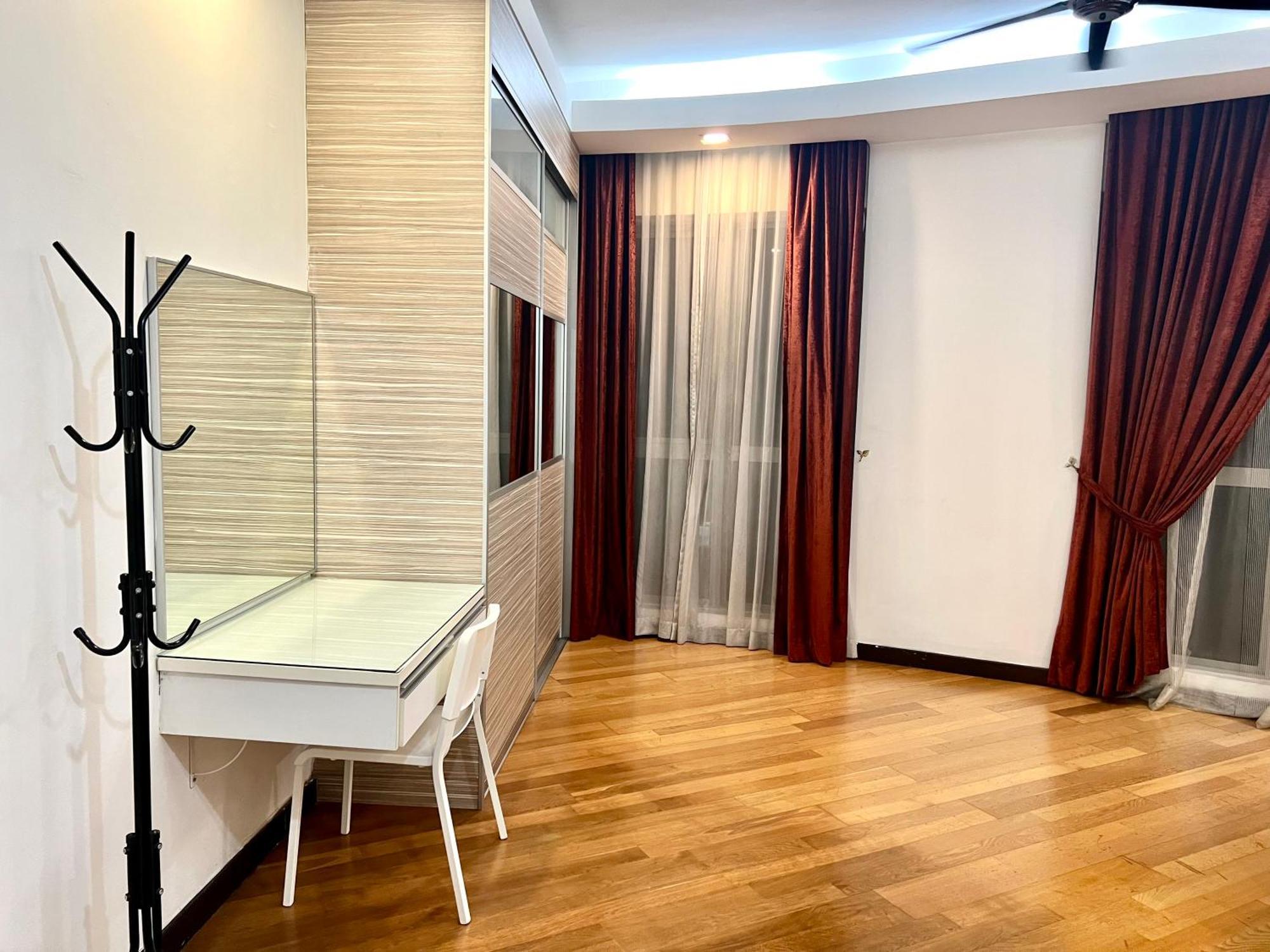 Regalia Suites 424 Kuala Lumpur Exterior photo