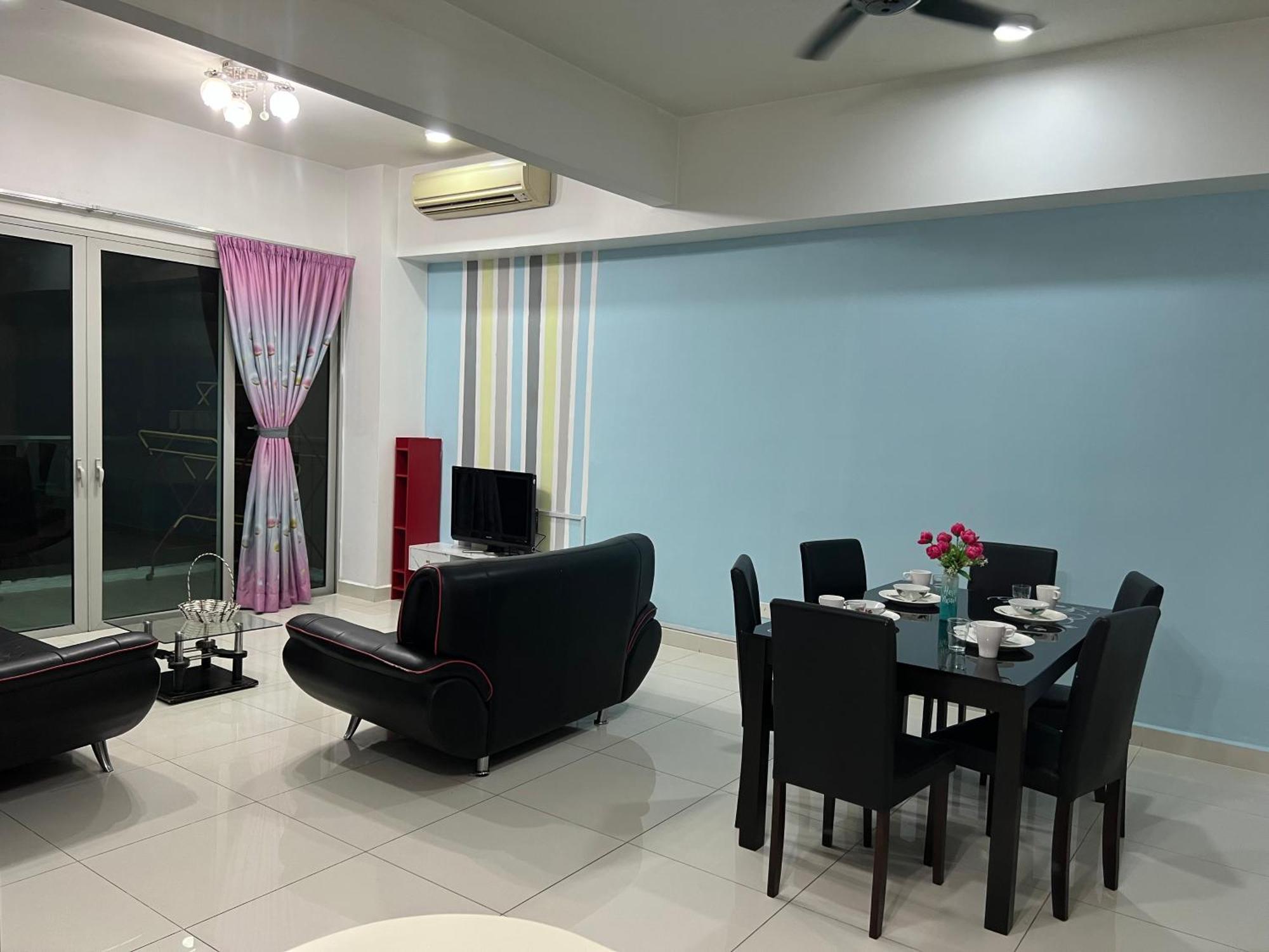 Regalia Suites 424 Kuala Lumpur Exterior photo